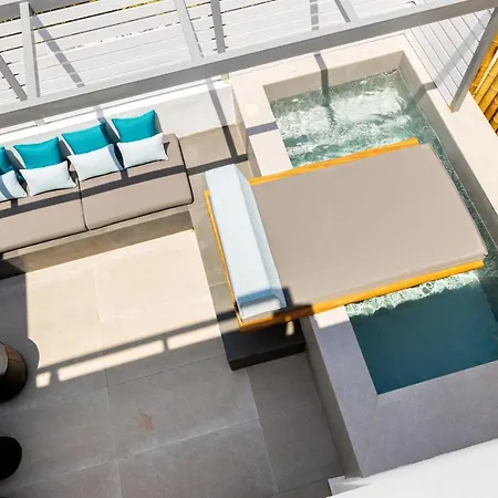 Parion Opus (adults Only) Naousa