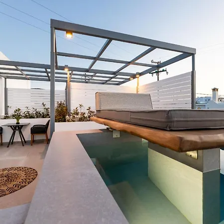 Lejlighedshotel Parion Opus (adults Only) Naousa