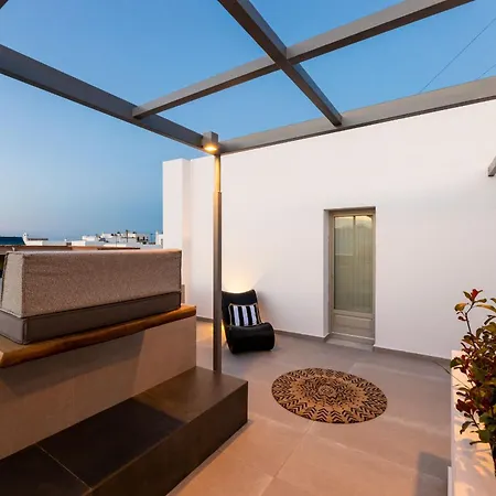 Lejlighedshotel Parion Opus (adults Only)