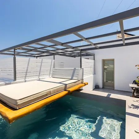 Parion Opus (adults Only) Lejlighedshotel Naousa