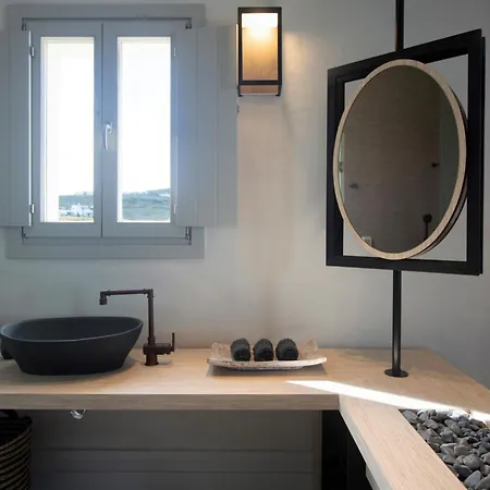 Parion Opus (adults Only) Naousa