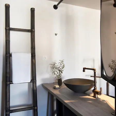 Parion Opus (adults Only) Naousa