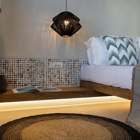 Parion Opus (adults Only) Naousa