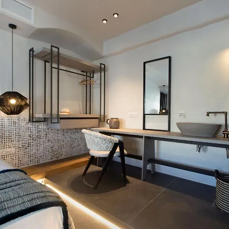 Aparthotel Parion Opus (adults Only)