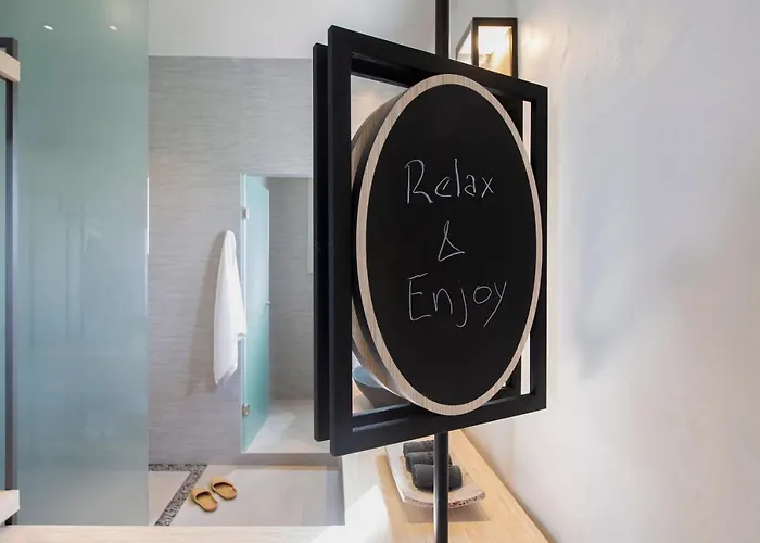 Hotel apartamentowy Parion Opus (adults Only) Nausa